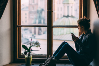 efeitos isolamento saude mental cerebro.jpg-Psiquiatra Uberlandia